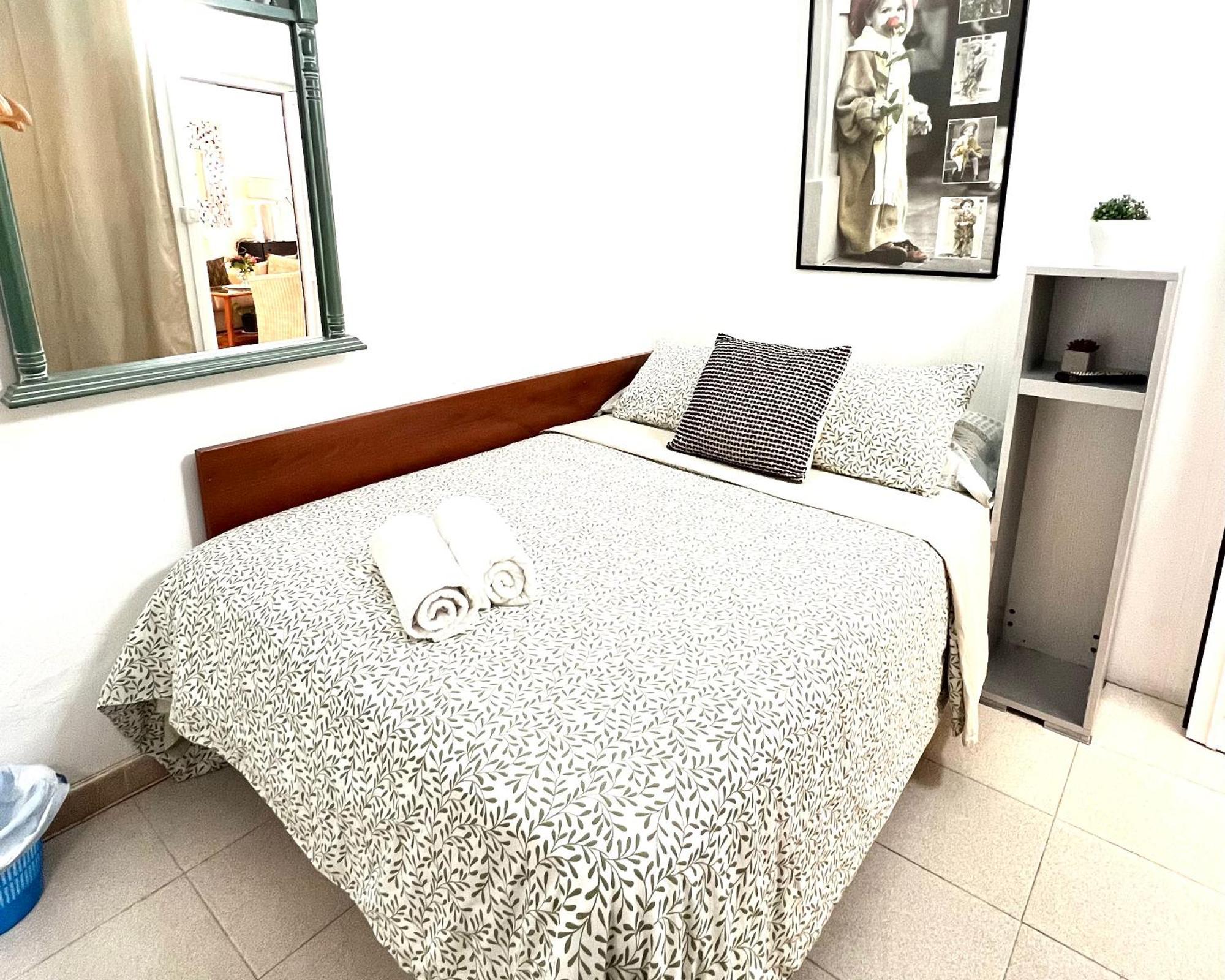 Alcamar Habitacion Privada Con Las Areas De Sala, Cocina Y Bano Que Se Comparten Cerca Al Mar! Alcalá la Real Екстериор снимка