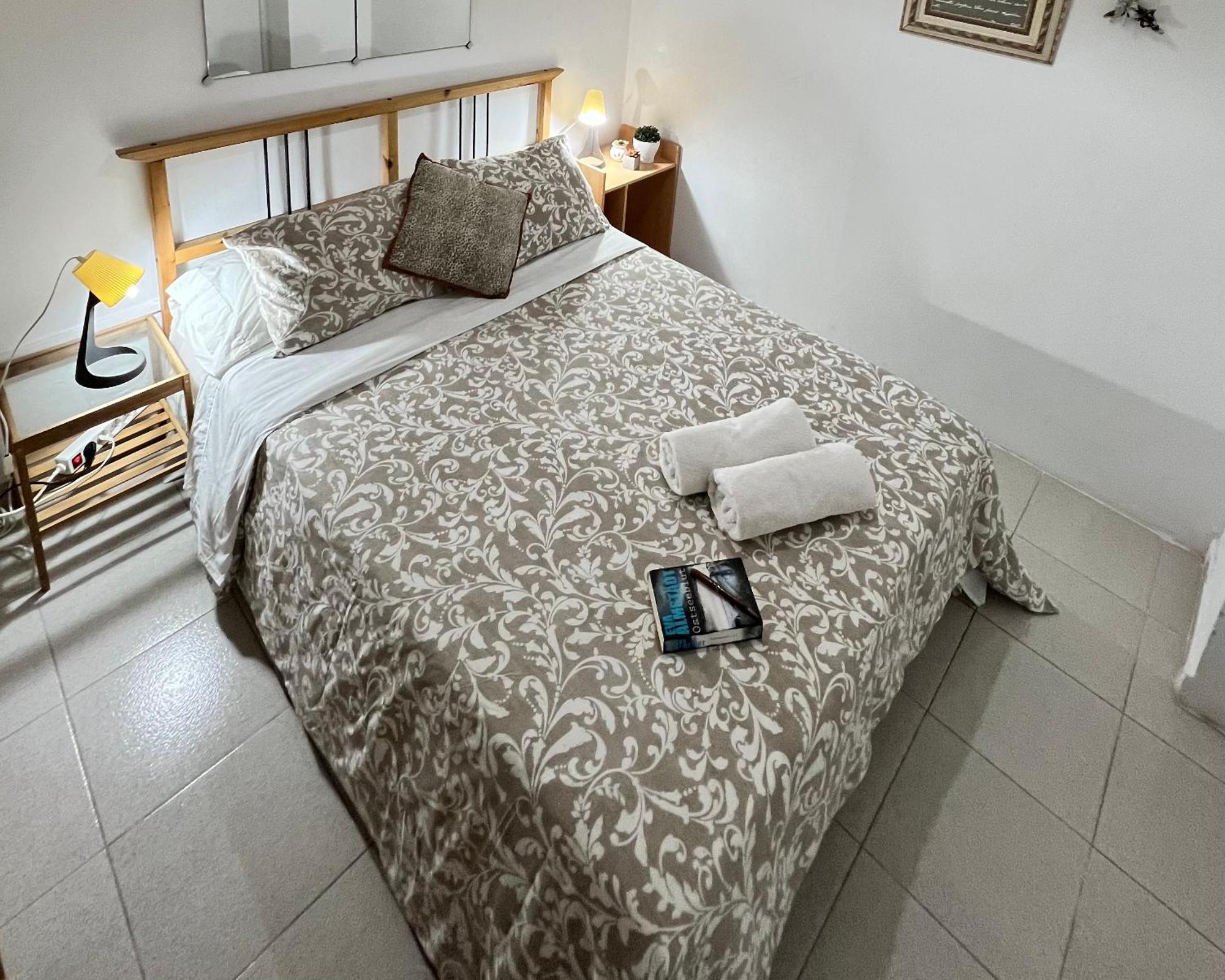 Alcamar Habitacion Privada Con Las Areas De Sala, Cocina Y Bano Que Se Comparten Cerca Al Mar! Alcalá la Real Екстериор снимка