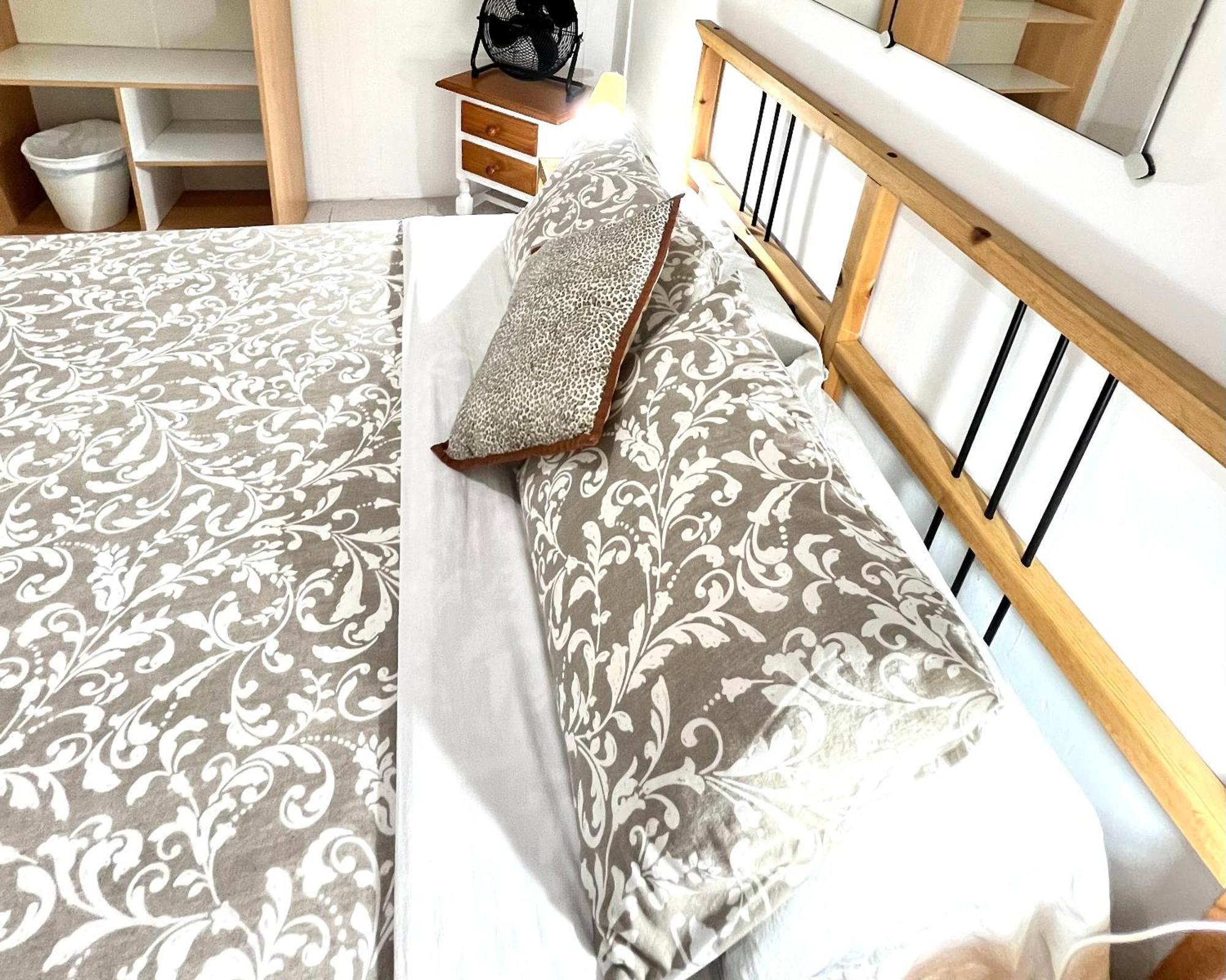 Alcamar Habitacion Privada Con Las Areas De Sala, Cocina Y Bano Que Se Comparten Cerca Al Mar! Alcalá la Real Екстериор снимка