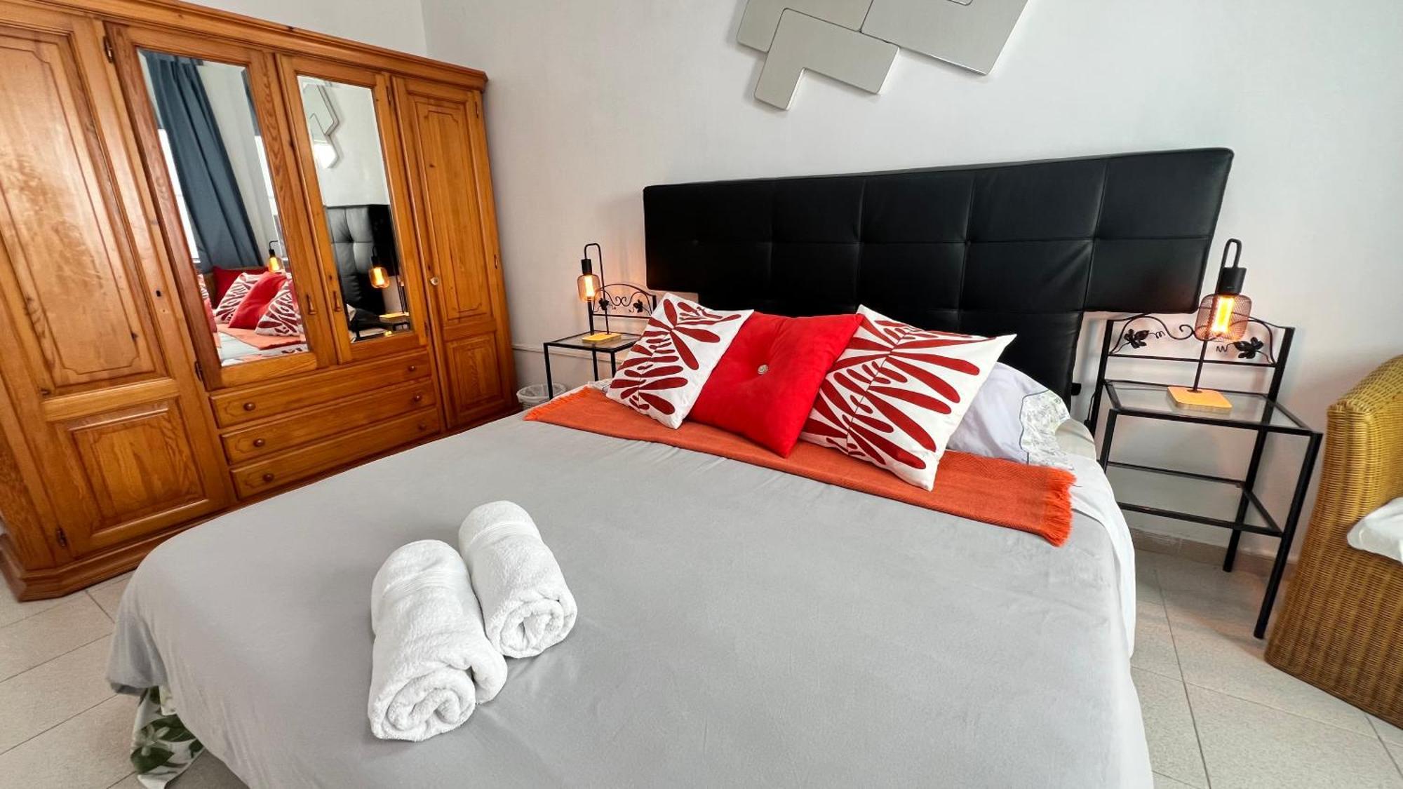 Alcamar Habitacion Privada Con Las Areas De Sala, Cocina Y Bano Que Se Comparten Cerca Al Mar! Alcalá la Real Екстериор снимка