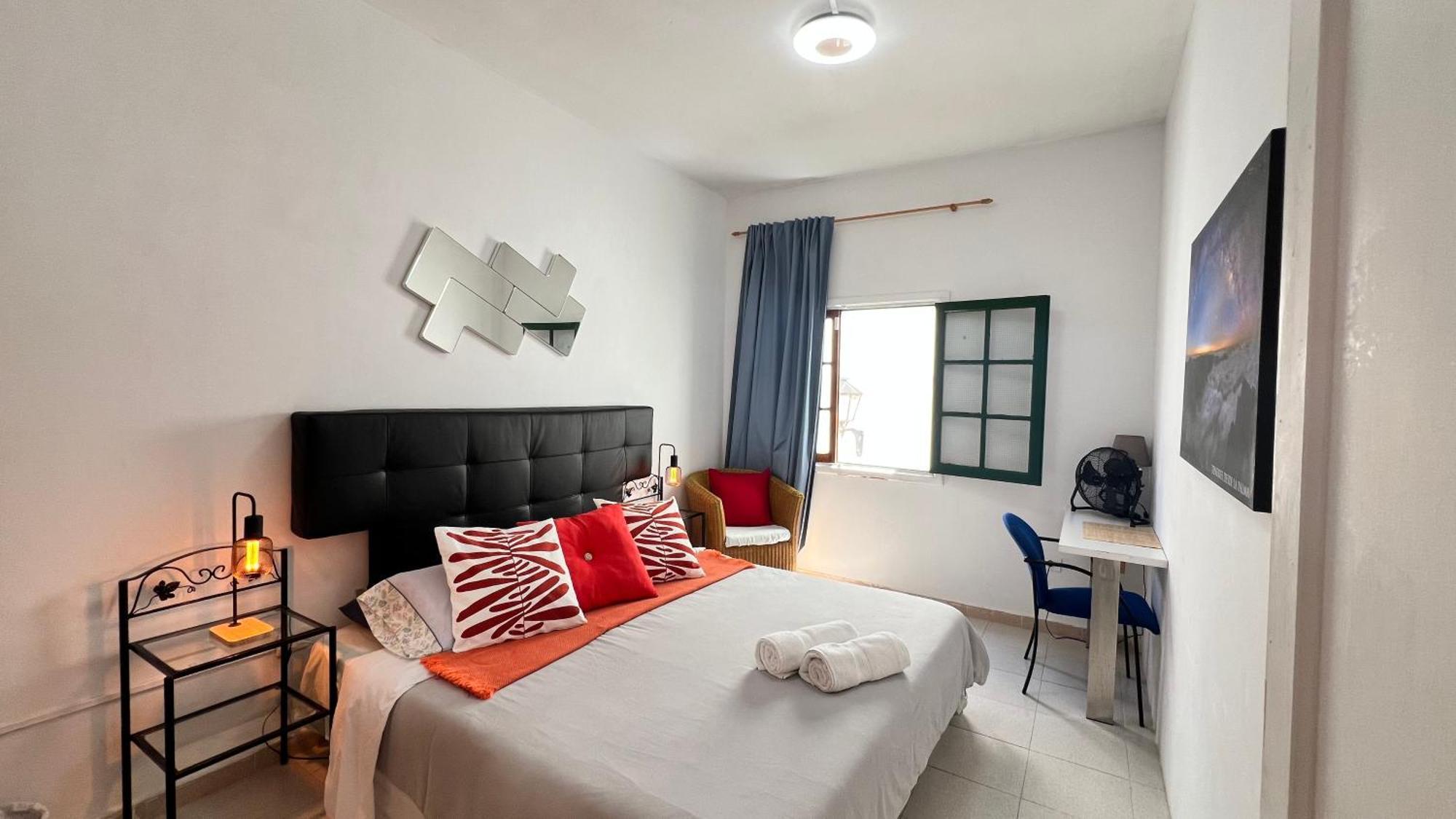 Alcamar Habitacion Privada Con Las Areas De Sala, Cocina Y Bano Que Se Comparten Cerca Al Mar! Alcalá la Real Екстериор снимка